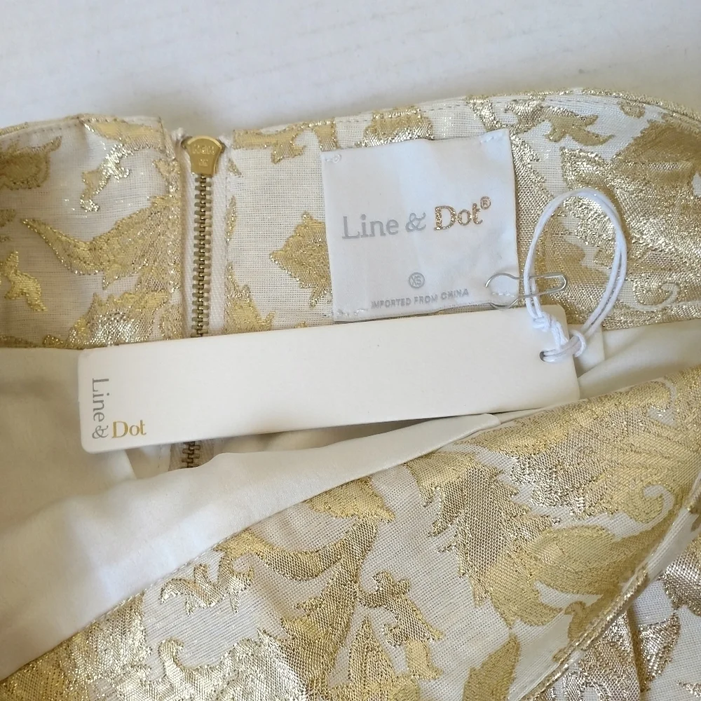 NWT Line & Dot gold mini skirt XS Nordstrom